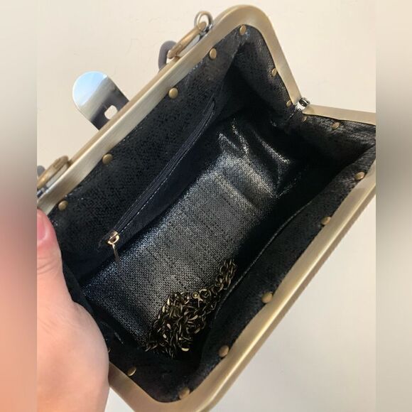 Chic Design Handmade Genuine Woven Leather Push Lock Clutch/Wristlet/Crossbody - Picture 16 of 16